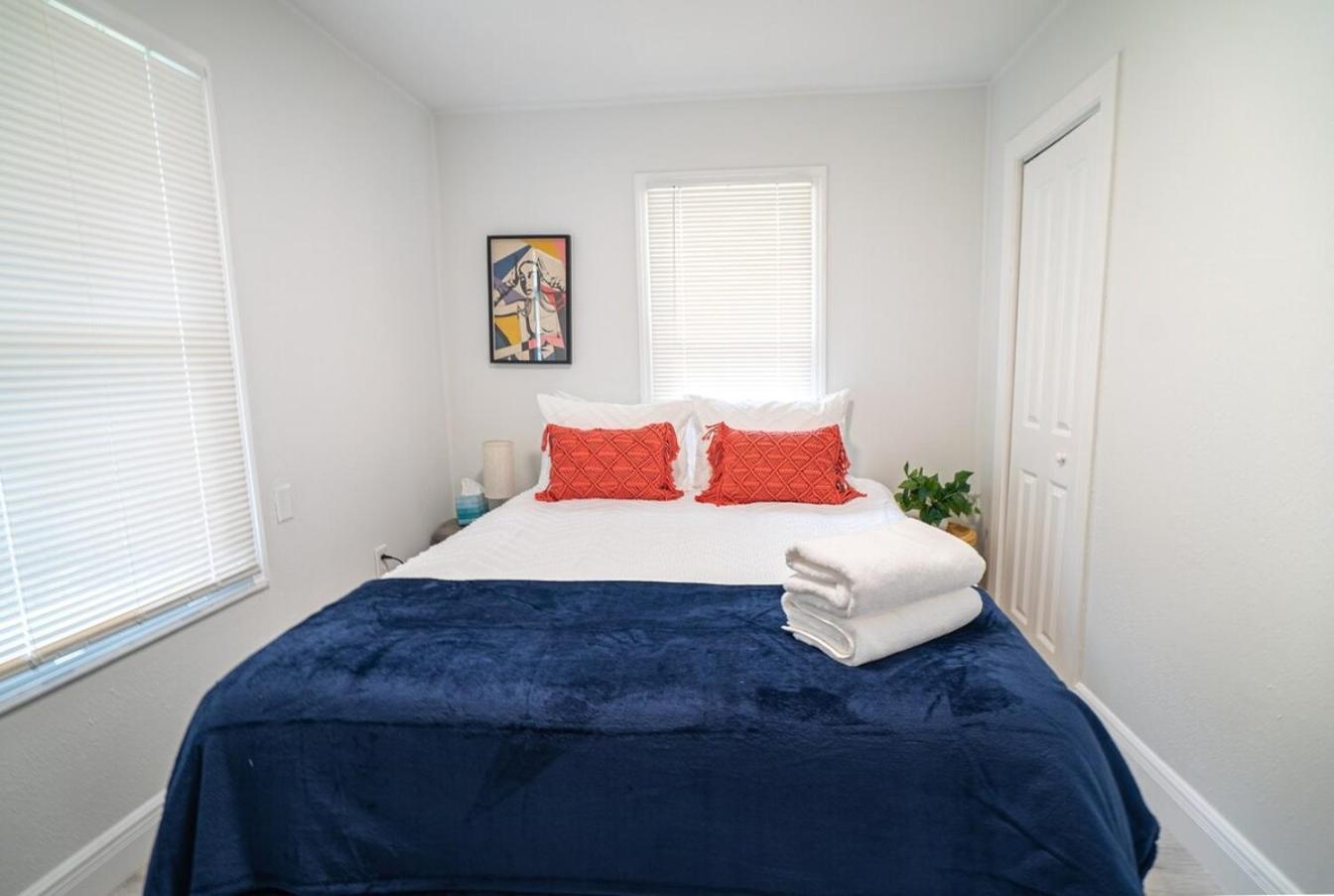 טאמפה Homey Cozy Newly Renovated Stylish&Chic 7 Guests מראה חיצוני תמונה